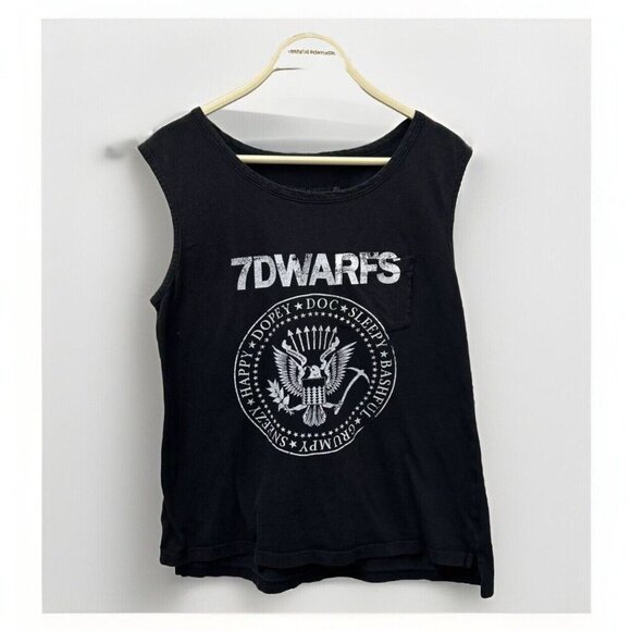 Whosits & Whatsits Disney 7Dwarfs HEIGH HO! LETS GO! Sleeveless‎ Top SZ L - Picture 1 of 7